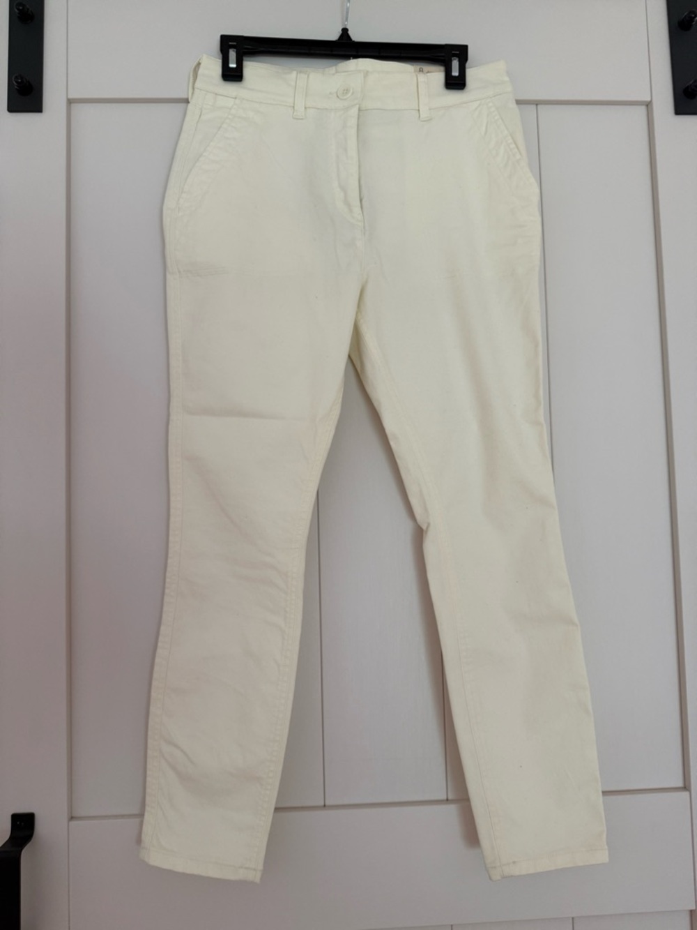LOFT Petite Skinny Pants in Cream